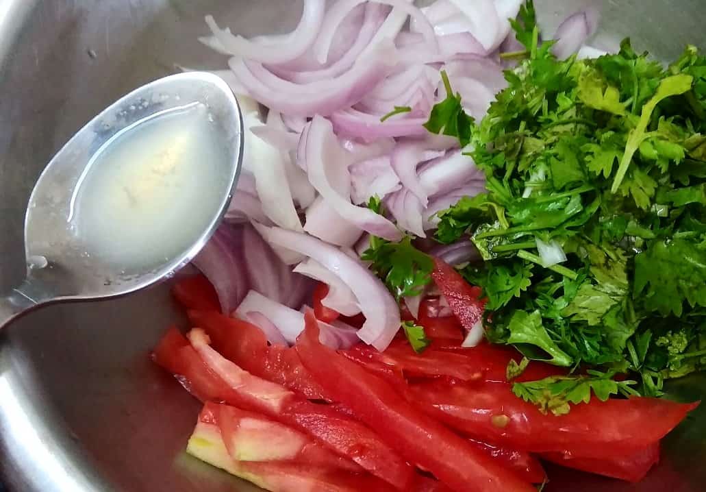 Falafel Wrap Recipe onion tomato dressing