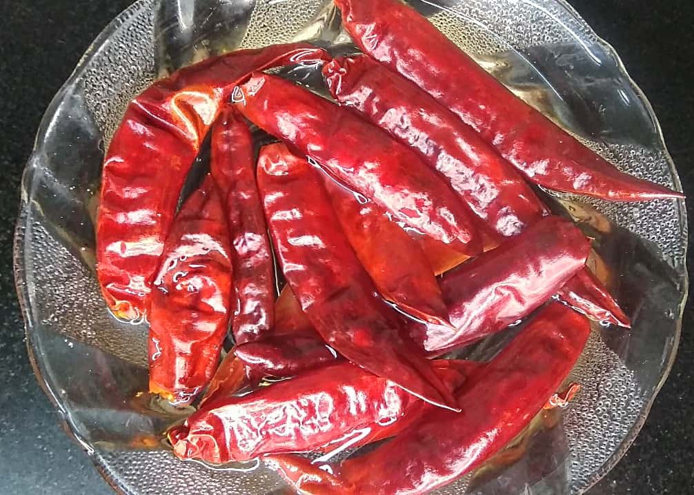 preparation for Schezwan Sauce Recipe 