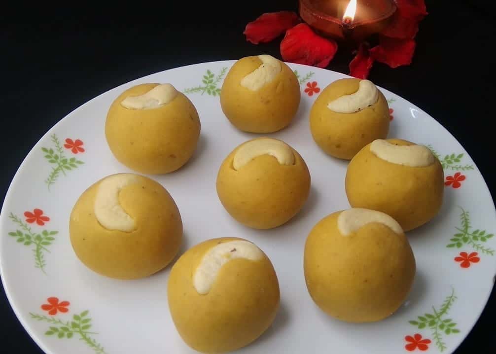 Besan Ladoo Recipe | Besan Ke Laddu | How to make Besan Ladoo