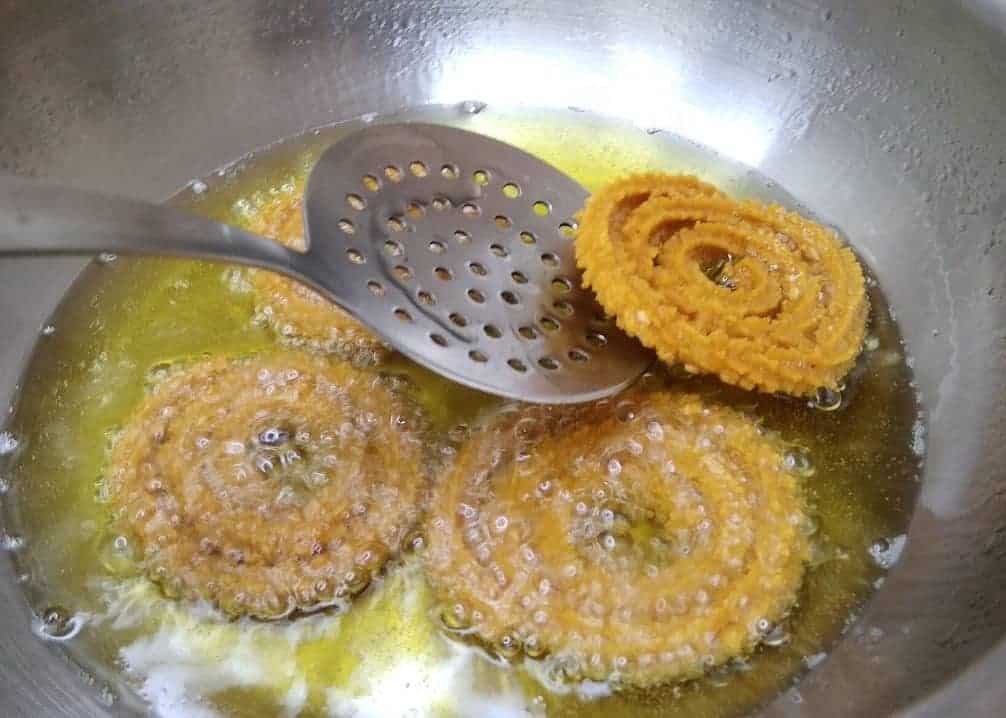 How to Make Chakli