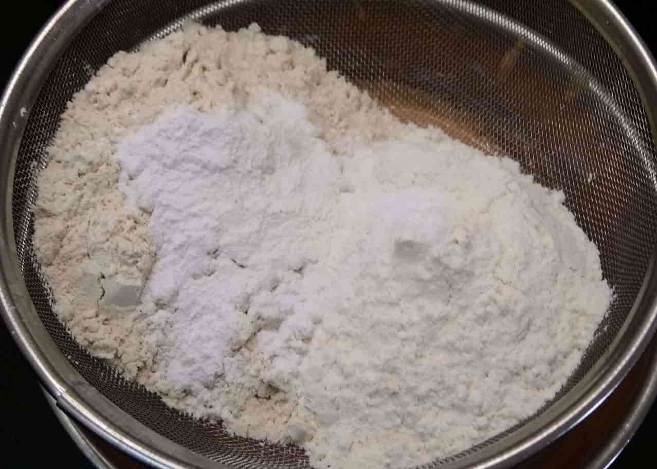 How to make the Cake Batter