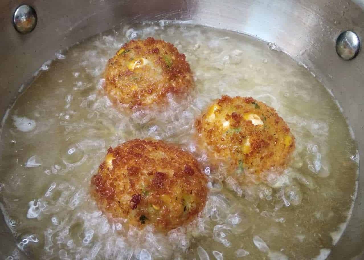 Frying of corn cheese balls