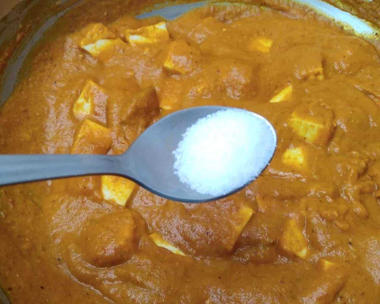 How to make Paneer Butter Masala or Paneer Makhani