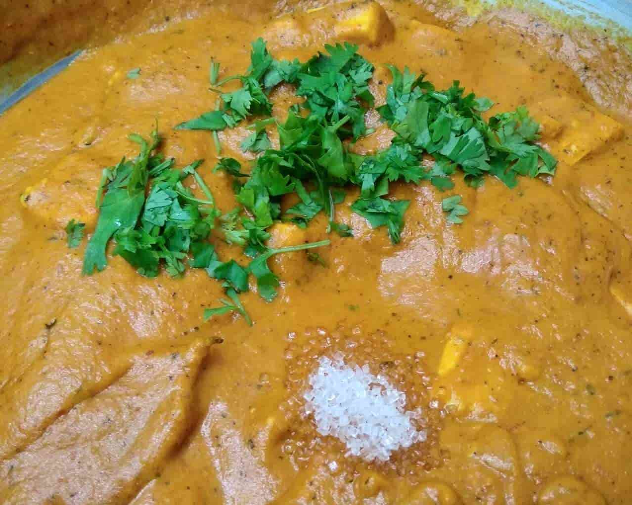 How to make Paneer Butter Masala or Paneer Makhani