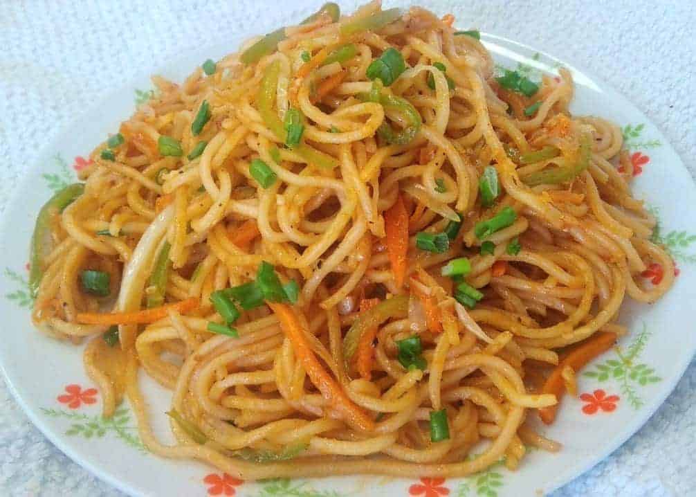 Schezwan Noodles Recipe | Veg Schezwan Noodles | How to make Schezwan Noodles