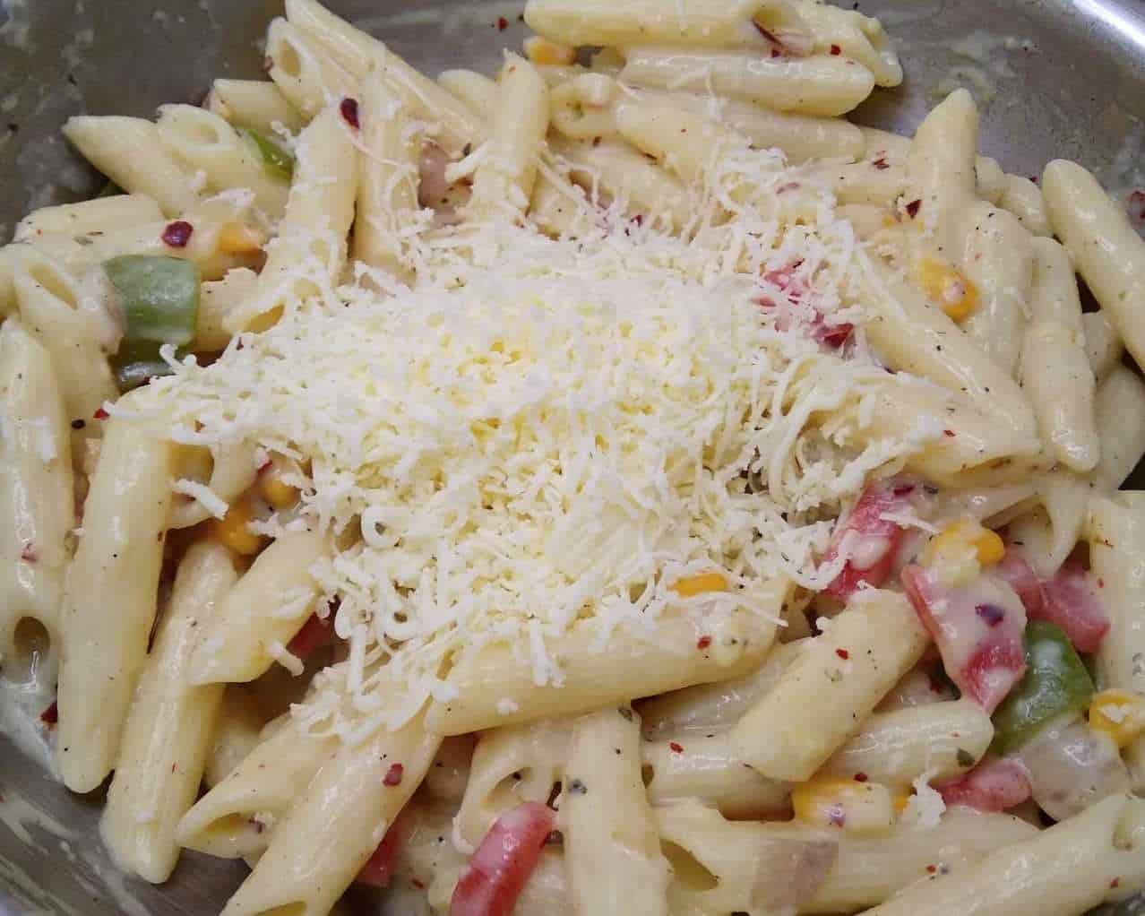 How to Make White Sauce Pasta