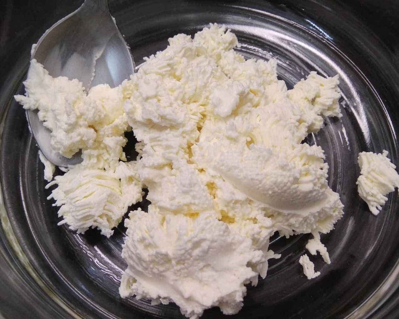 How to make Chakka/Thick Curd