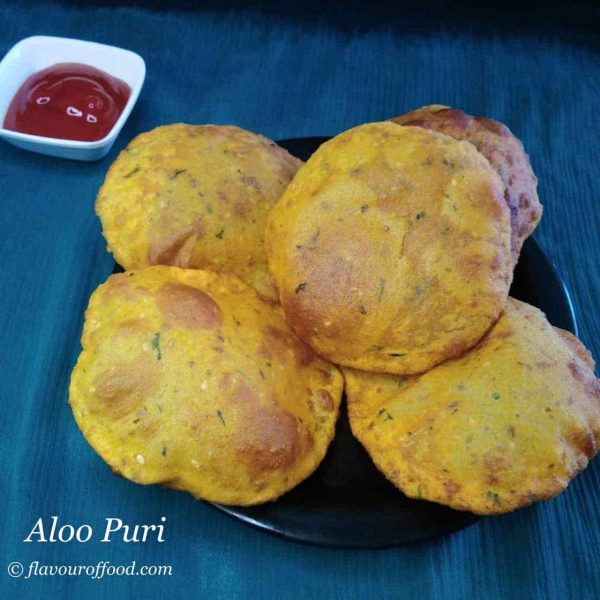 Aloo Puri Recipe | Aloo Ki Poori